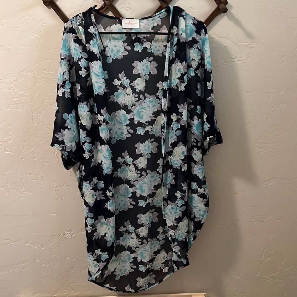 Floral kimono